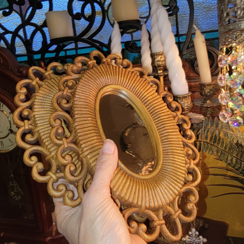Vintage MCM Homco dart wall plaque mirrors decor